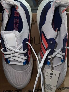 adidas Men’s ultraboost 22